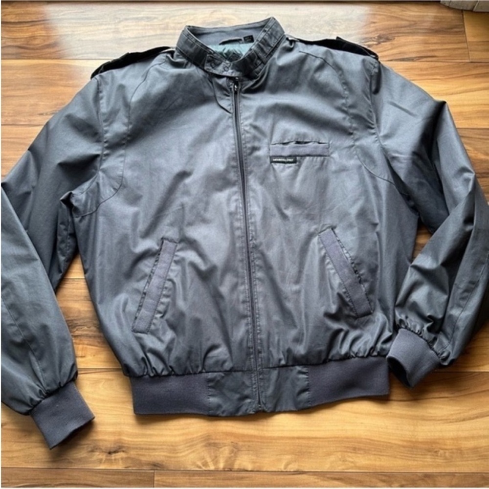Member’s only black men’s jacket 40